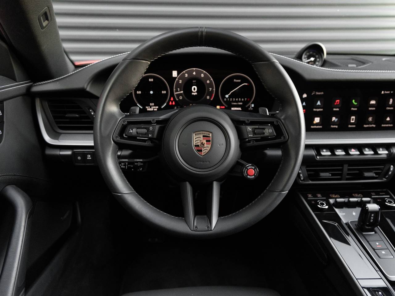 2025 Porsche 911 Carrera