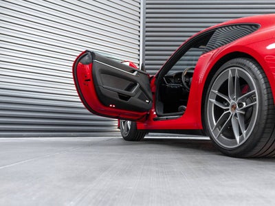2025 Porsche 911 Carrera