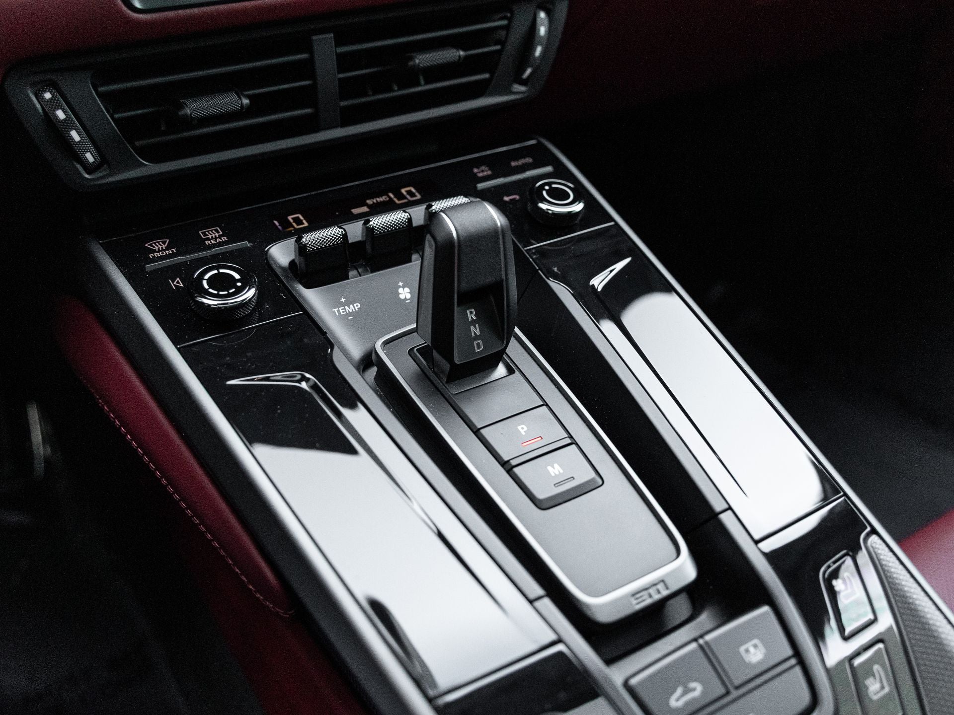 2025 Porsche 911 Carrera