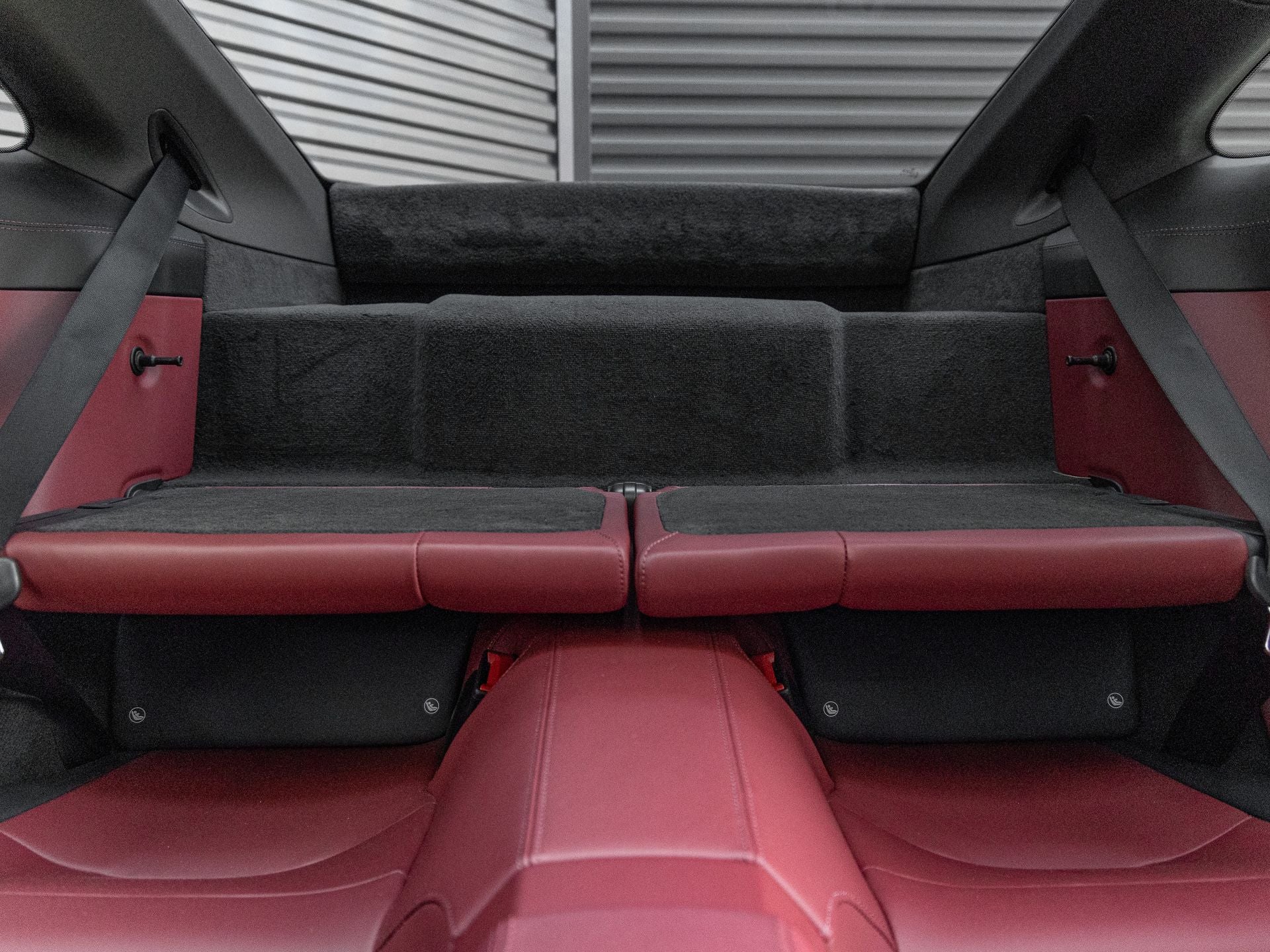 2025 Porsche 911 Carrera