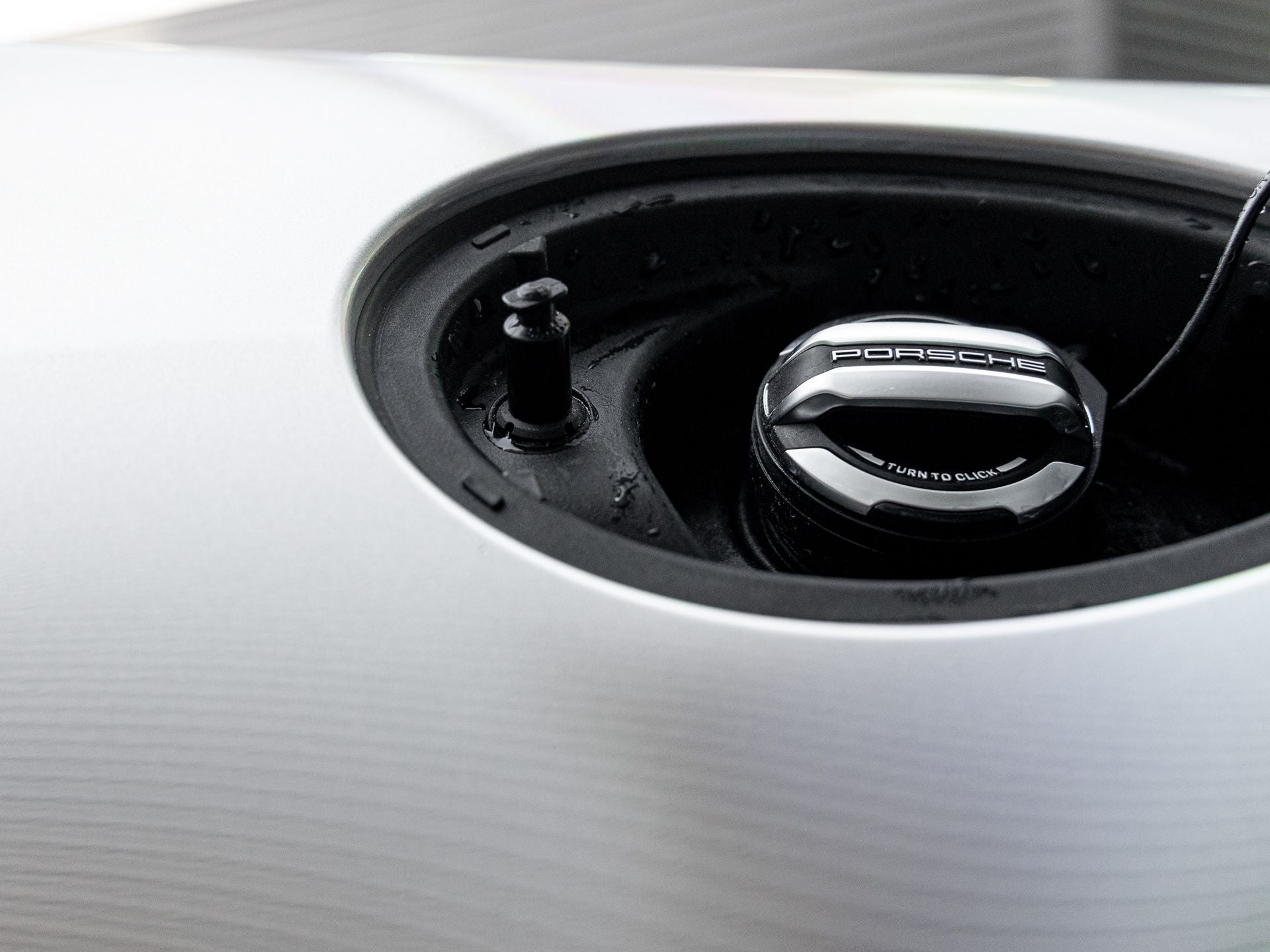 2025 Porsche 911 Carrera