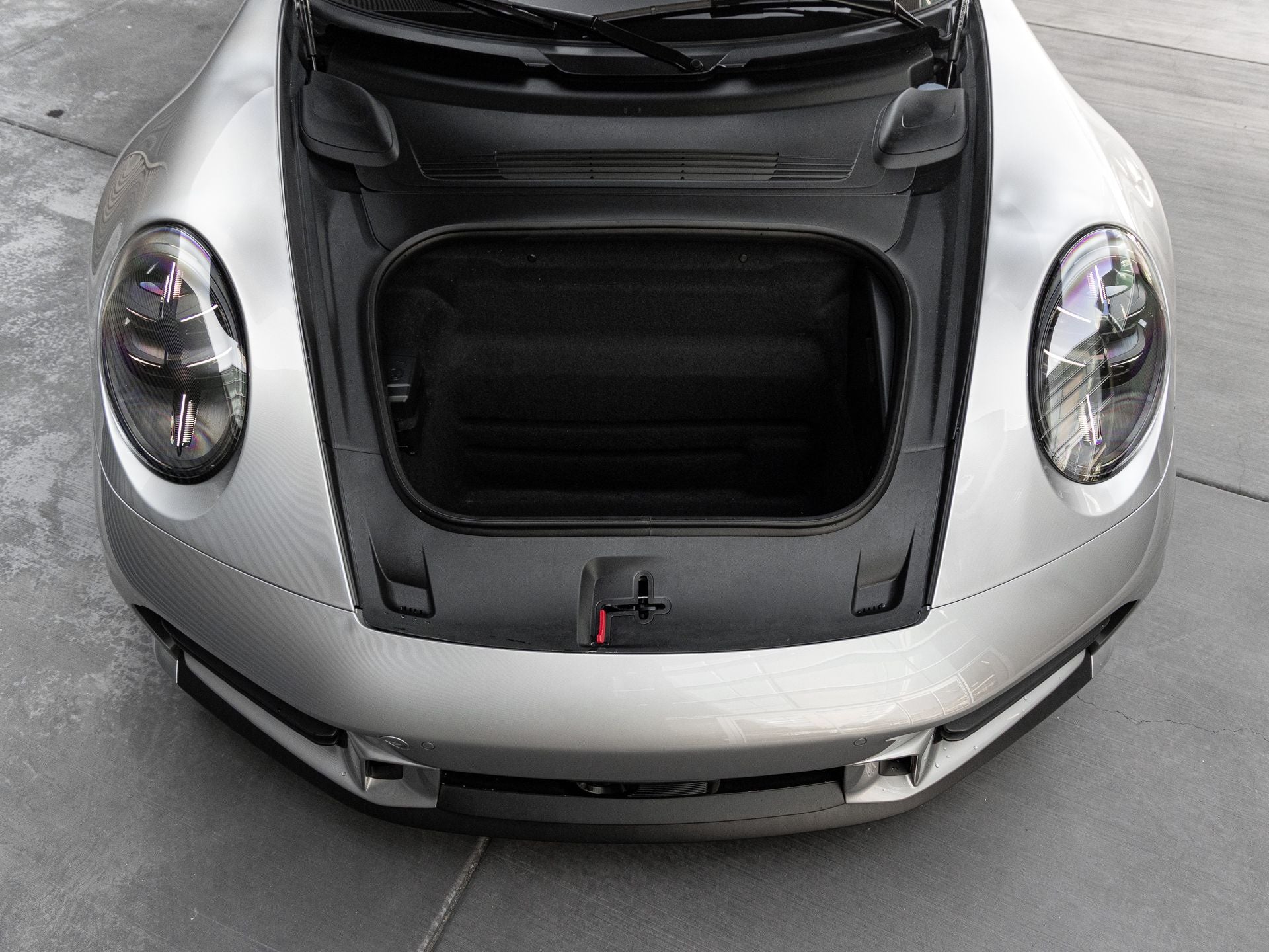 2025 Porsche 911 Carrera