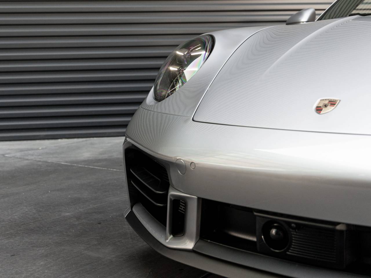 2025 Porsche 911 Carrera