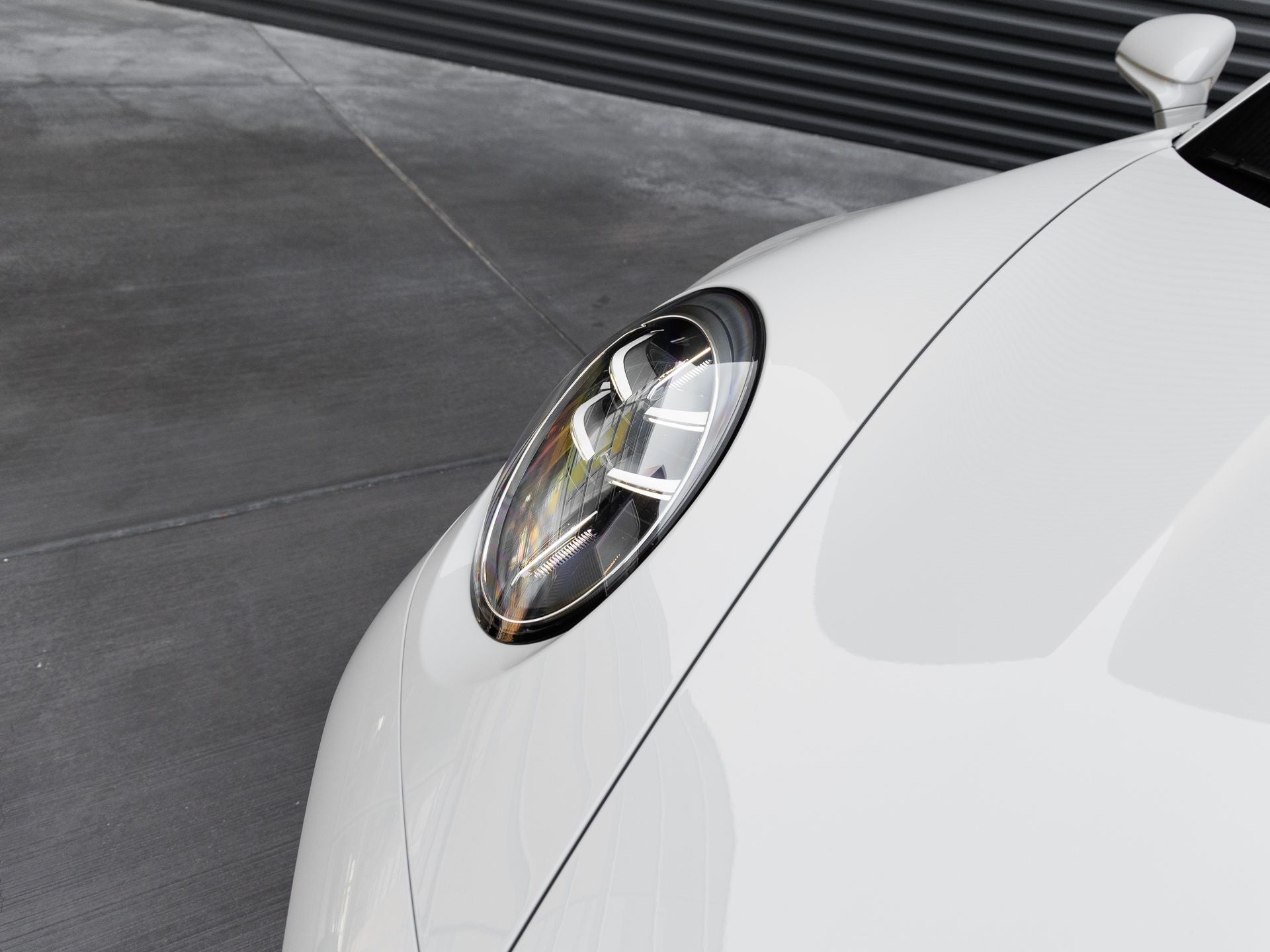 2025 Porsche 911 Carrera