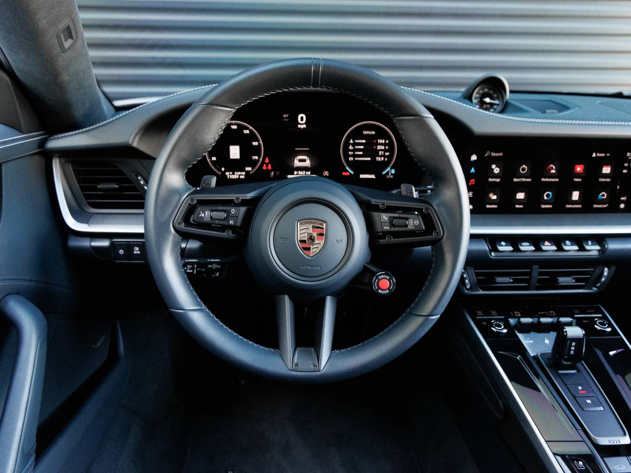 2025 Porsche 911 Carrera