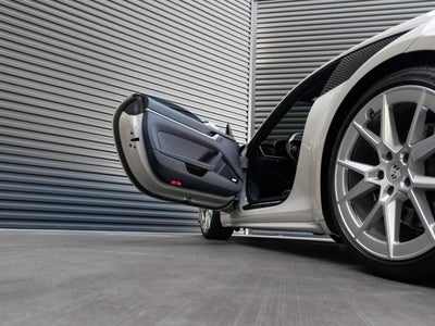 2025 Porsche 911 Carrera