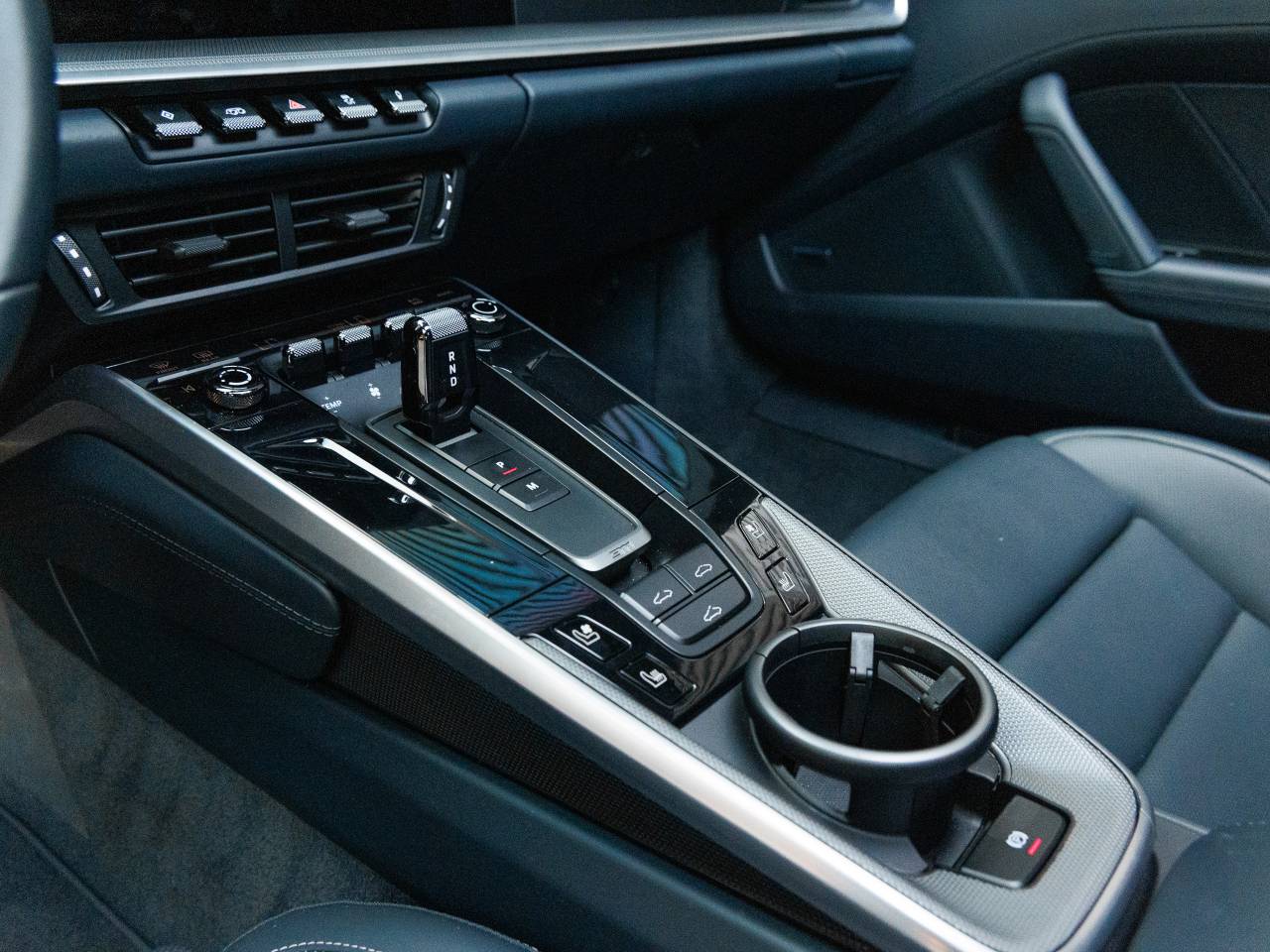 2025 Porsche 911 Carrera