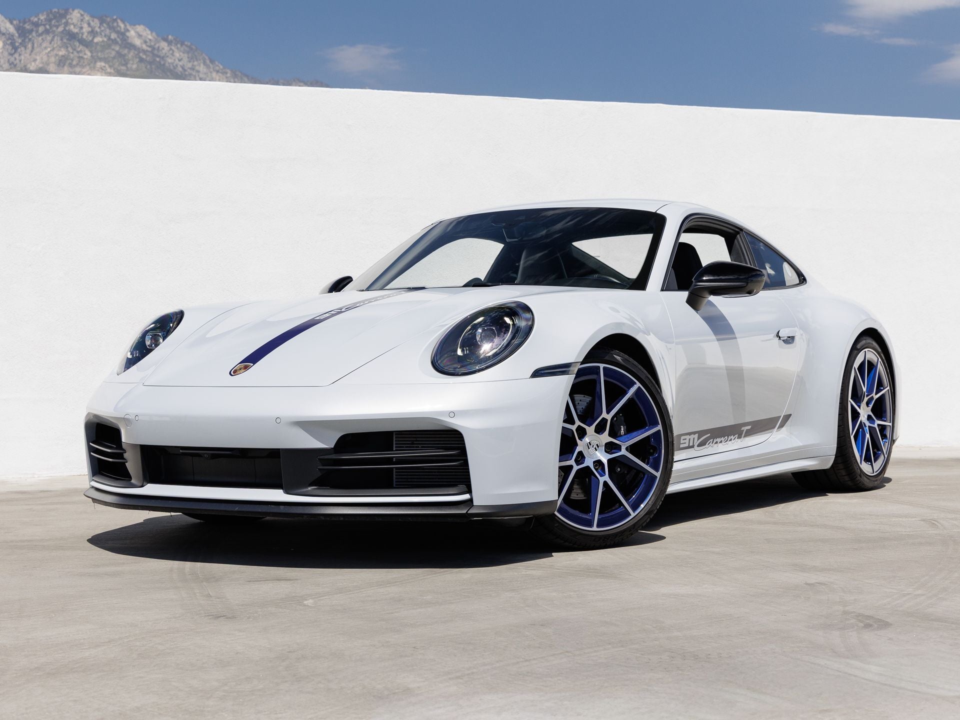 2025 Porsche 911 Carrera T