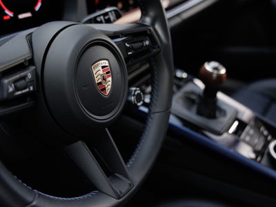 2025 Porsche 911 Carrera T