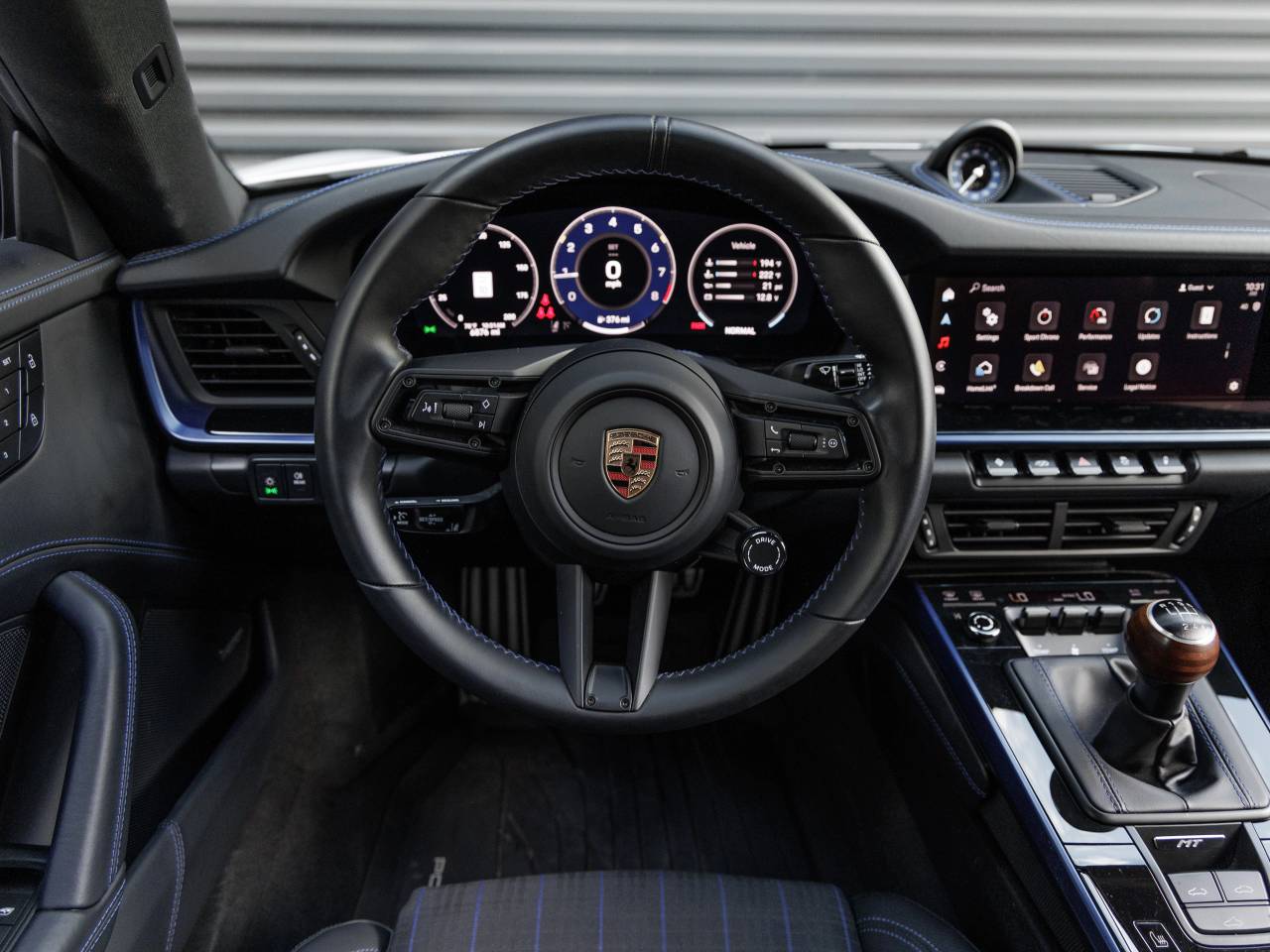2025 Porsche 911 Carrera T