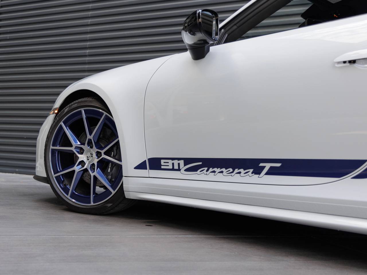 2025 Porsche 911 Carrera T
