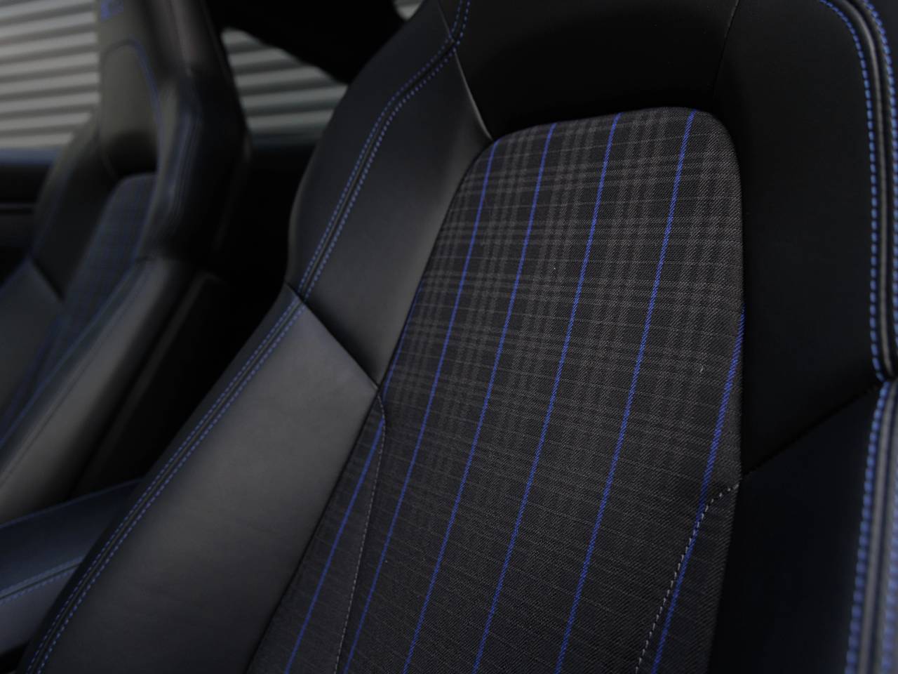 2025 Porsche 911 Carrera T