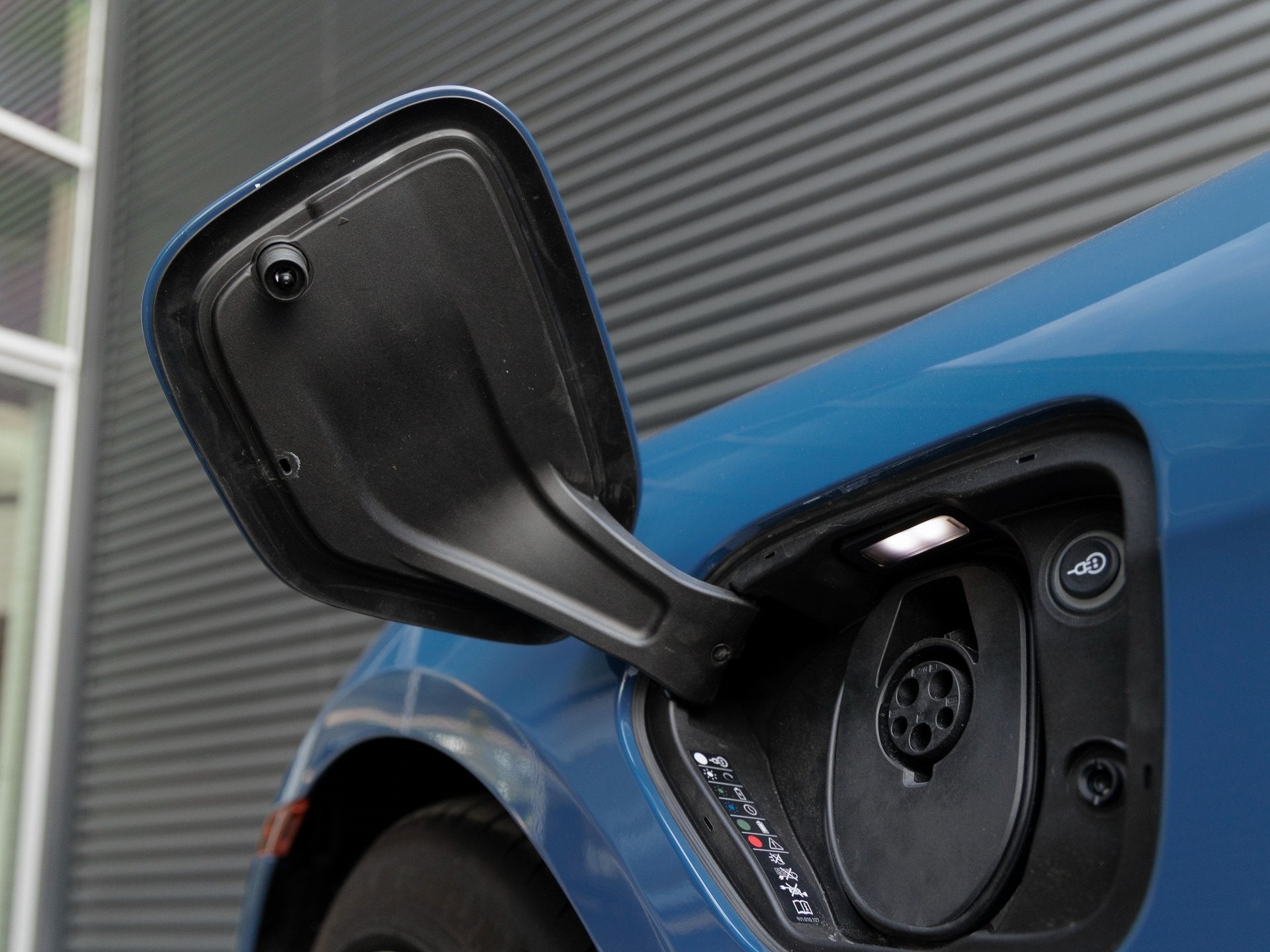 2023 Porsche Taycan Base