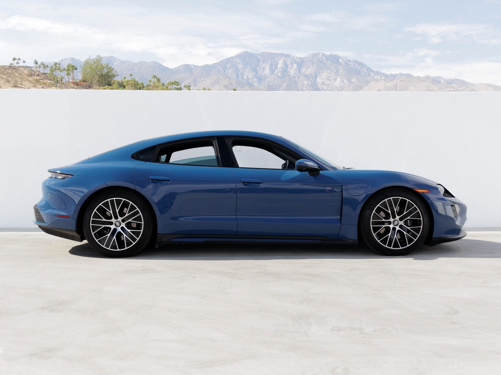 2023 Porsche Taycan Base