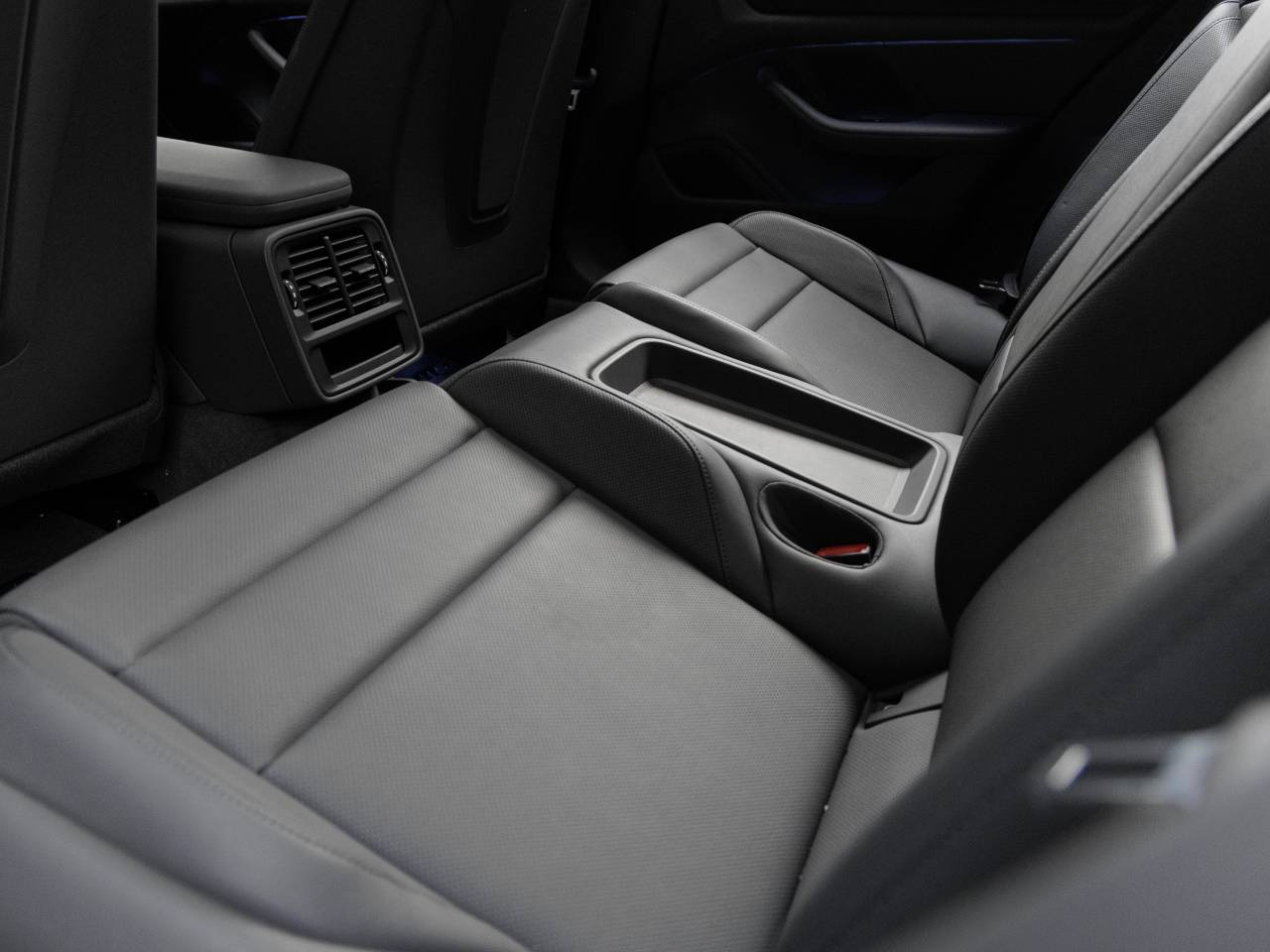 2023 Porsche Taycan Taycan (MY23)