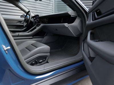 2023 Porsche Taycan Taycan (MY23)