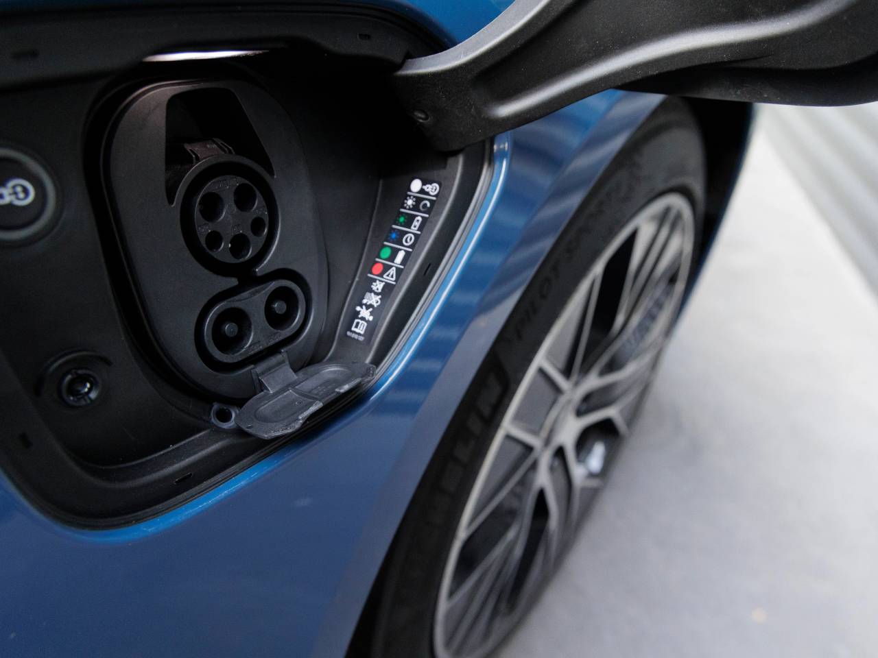 2023 Porsche Taycan Taycan (MY23)