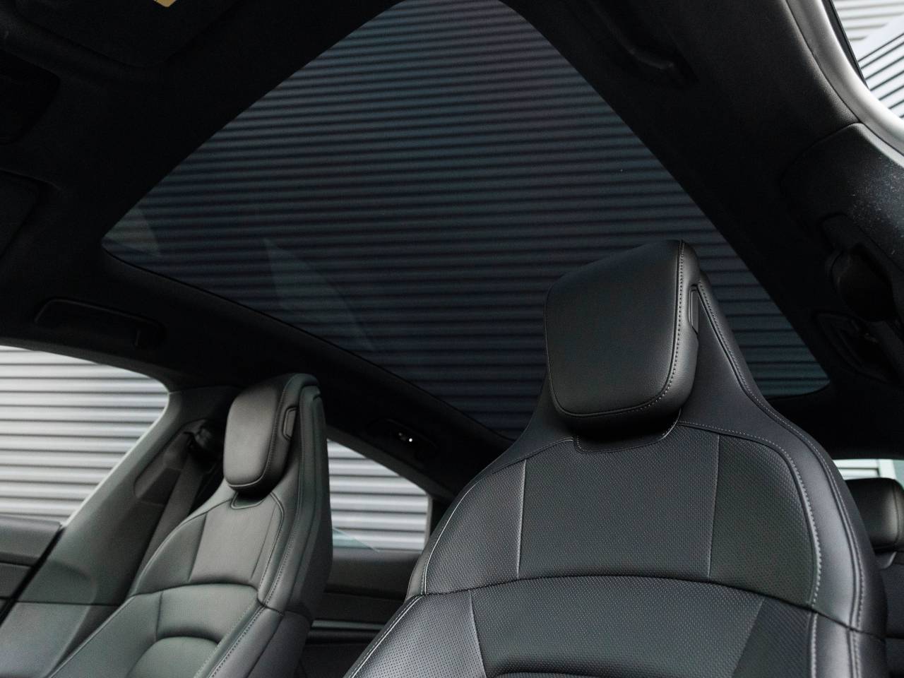 2025 Porsche Taycan Taycan