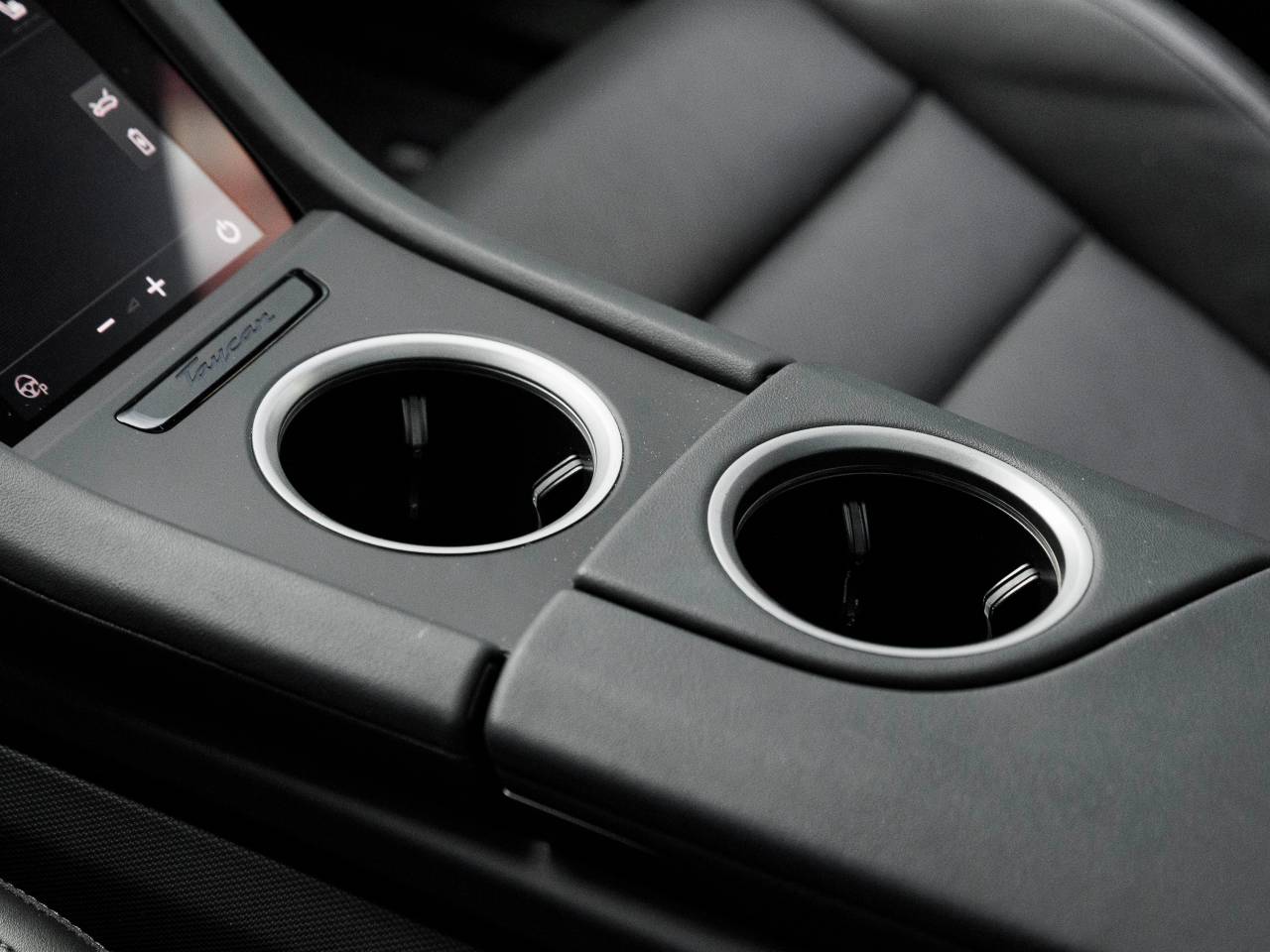 2025 Porsche Taycan Taycan