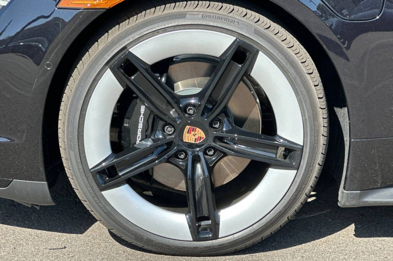2026 Porsche Taycan Taycan 4 Black Edition
