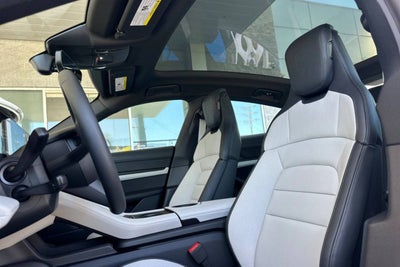 2026 Porsche Taycan Taycan 4 Black Edition