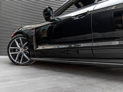 2026 Porsche Taycan Black Edition