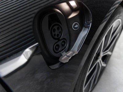 2026 Porsche Taycan Black Edition