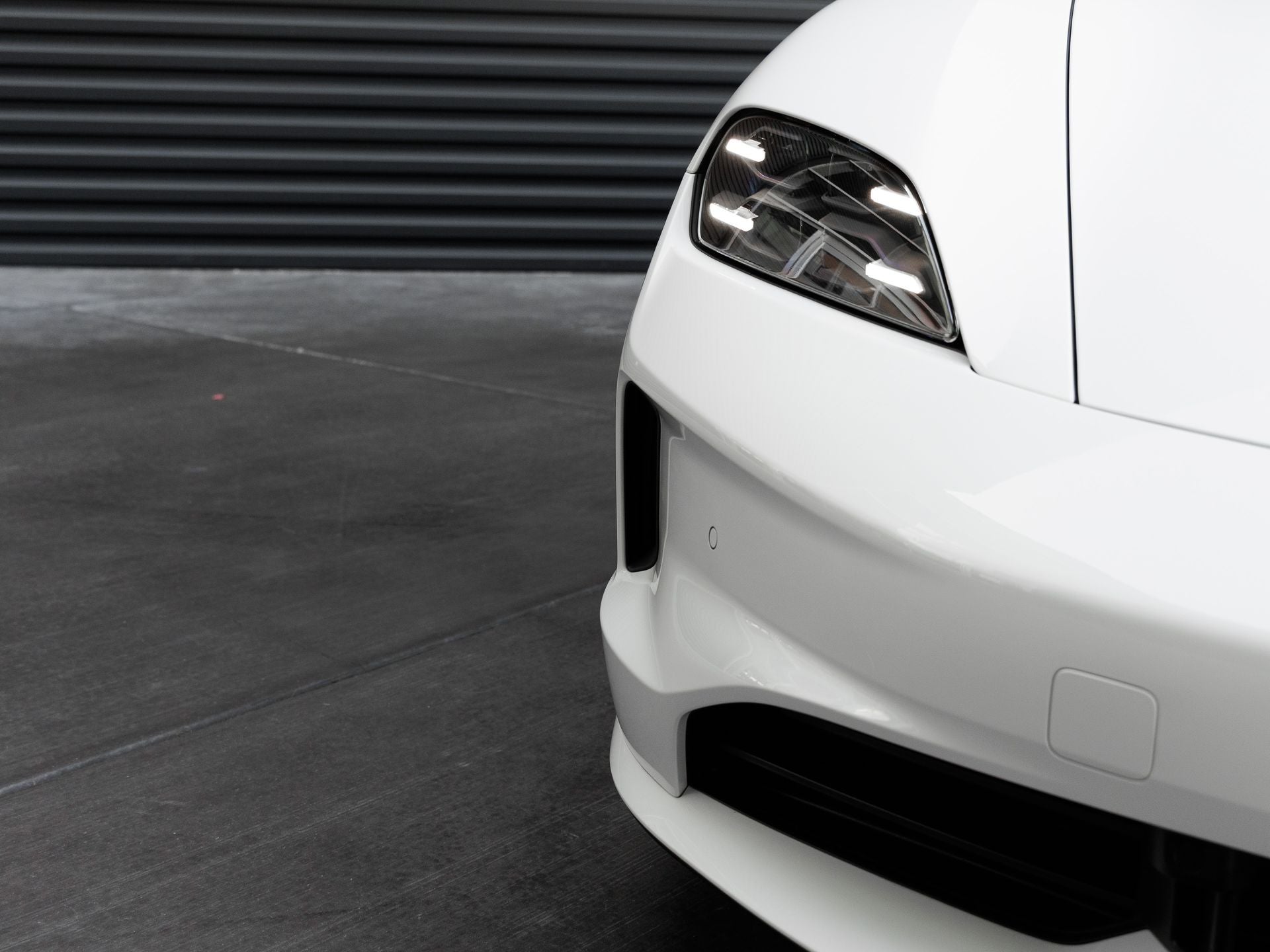 2026 Porsche Taycan Taycan Black Edition