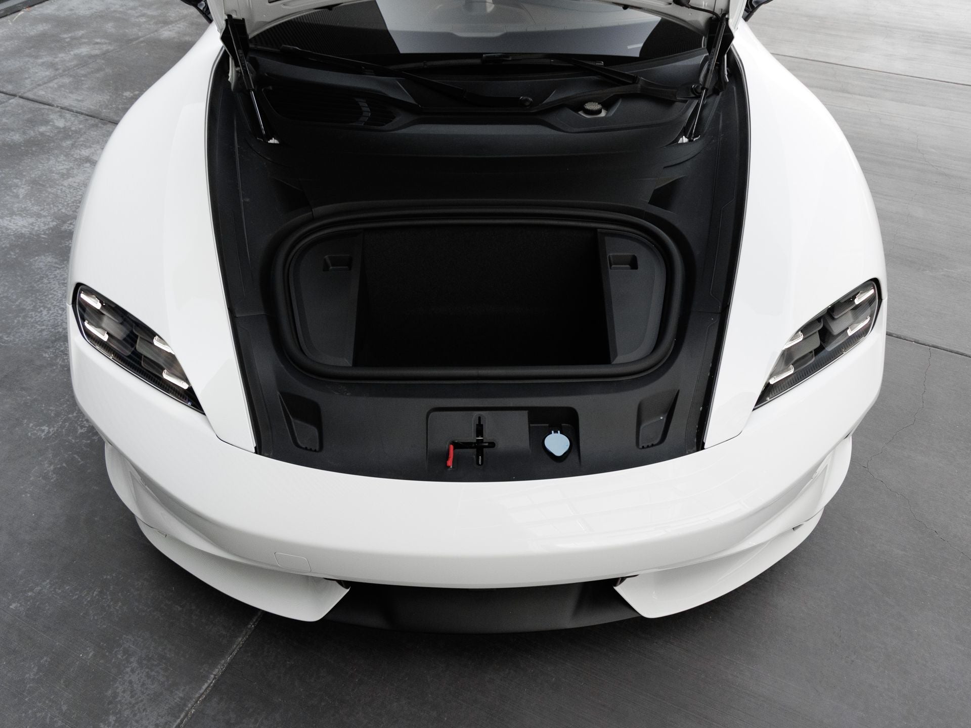 2026 Porsche Taycan Taycan Black Edition