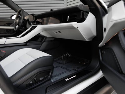 2026 Porsche Taycan Taycan Black Edition