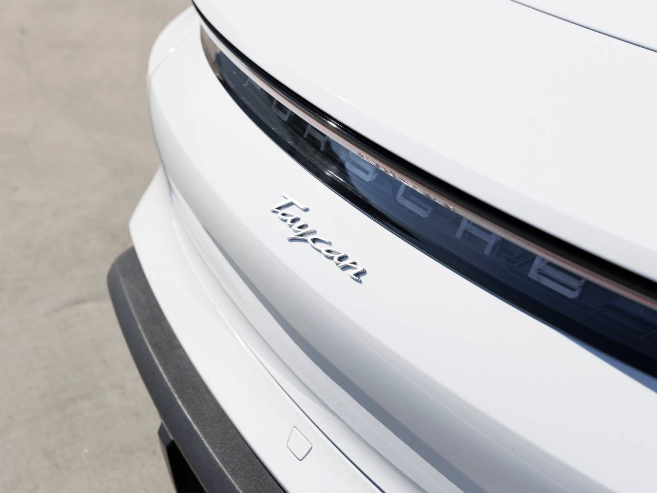 2022 Porsche Taycan Taycan (MY22)