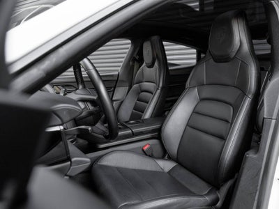 2022 Porsche Taycan Taycan (MY22)