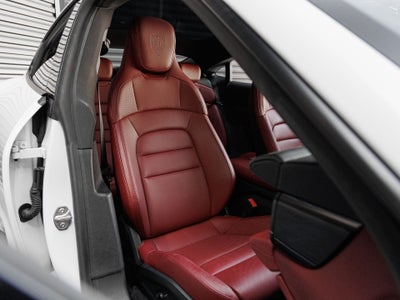 2023 Porsche Taycan Base