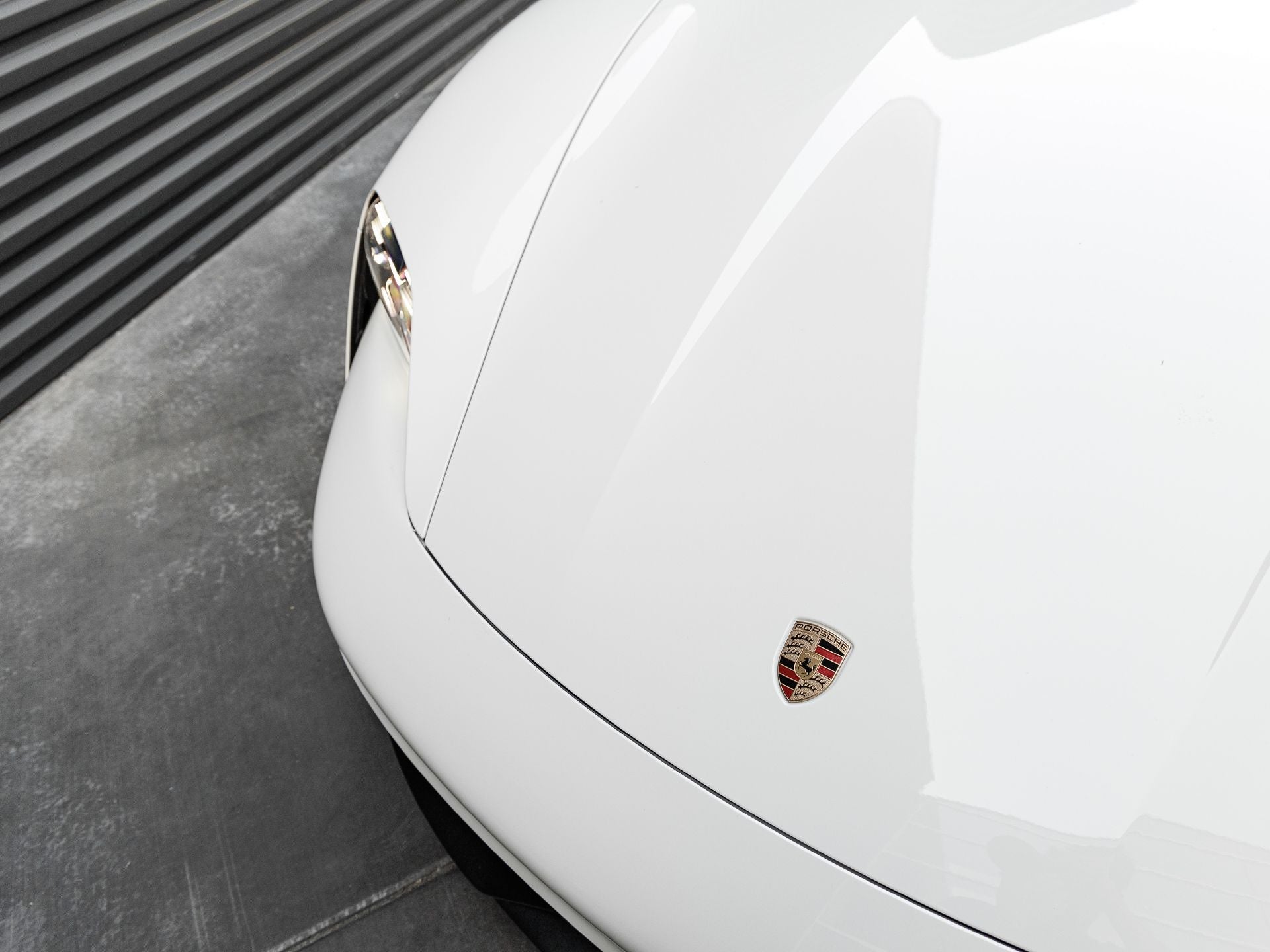 2023 Porsche Taycan Base