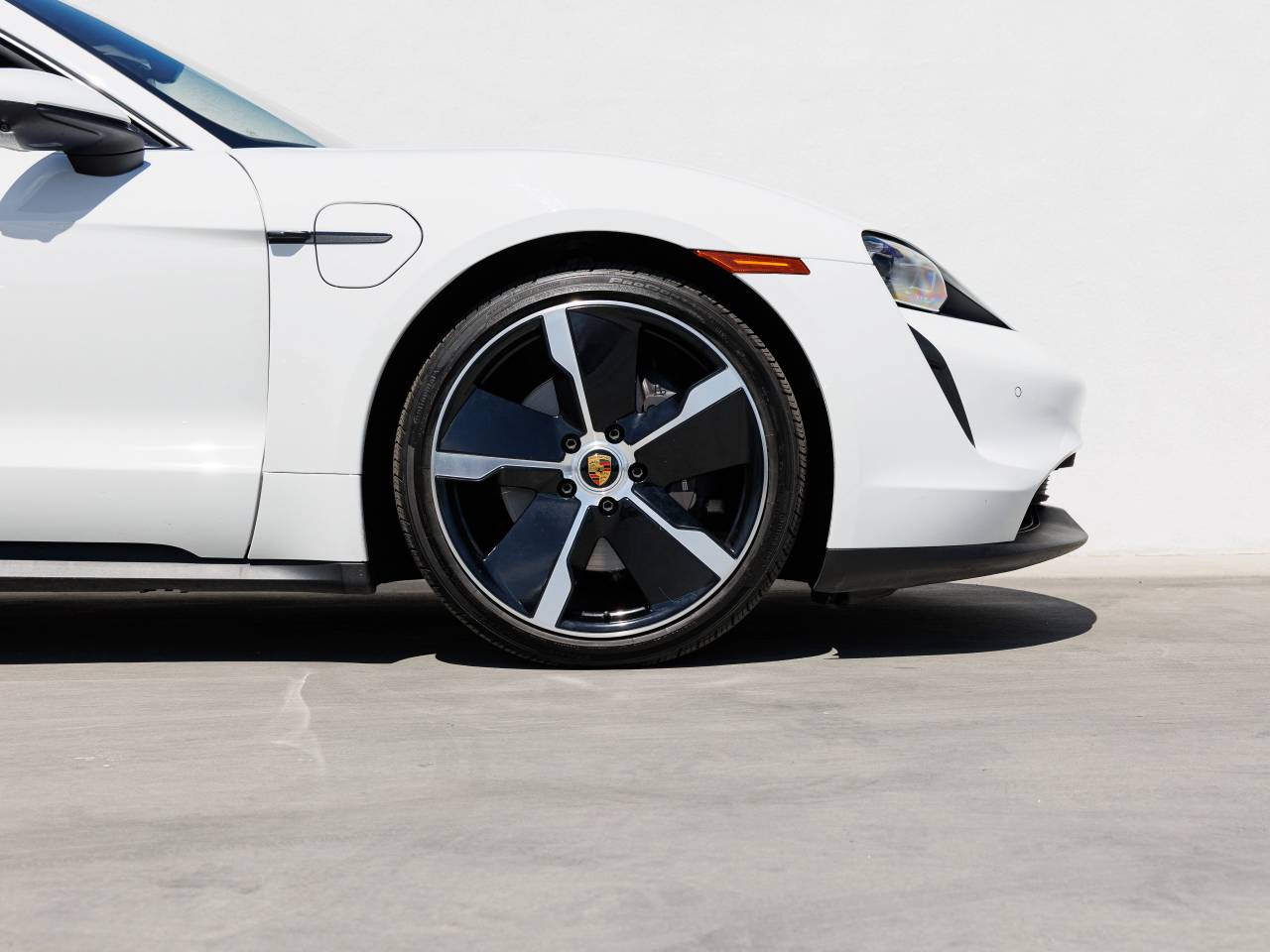 2023 Porsche Taycan Base