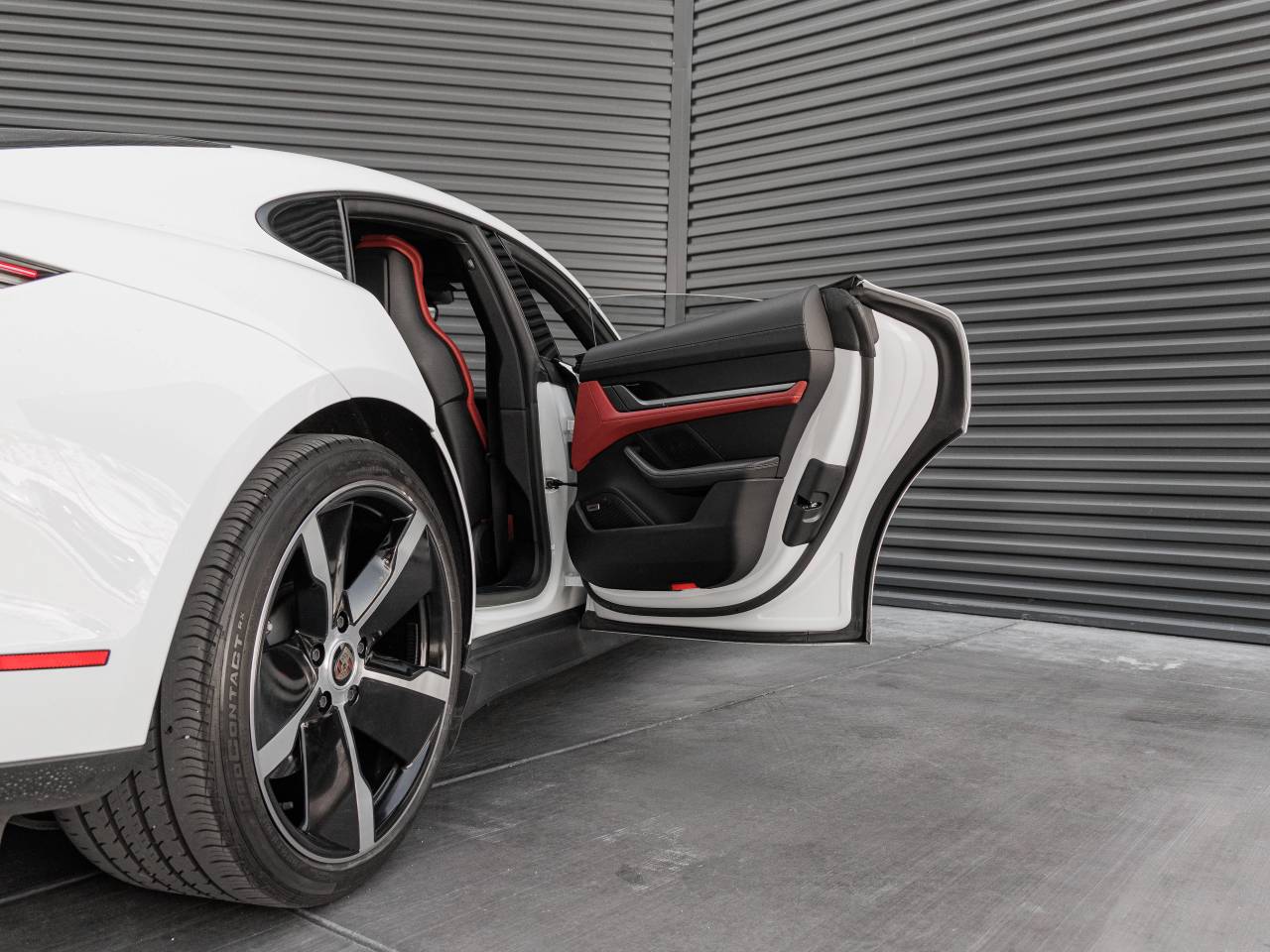 2023 Porsche Taycan Base