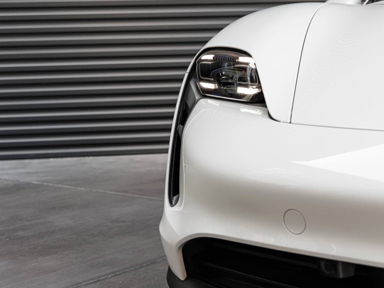 2023 Porsche Taycan Base