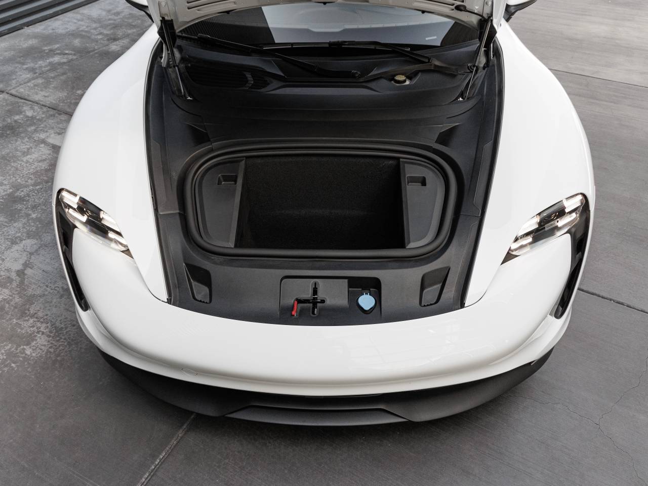 2023 Porsche Taycan Base