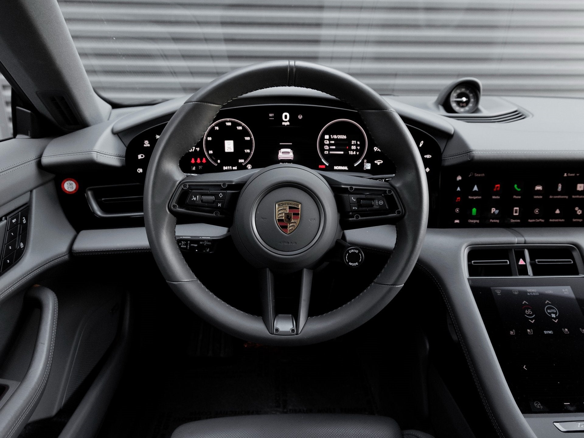 2025 Porsche Taycan Taycan