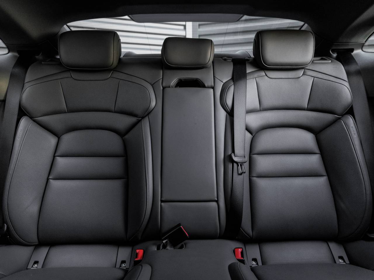 2025 Porsche Taycan Taycan