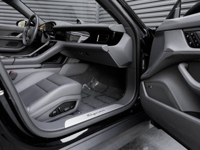 2025 Porsche Taycan Taycan
