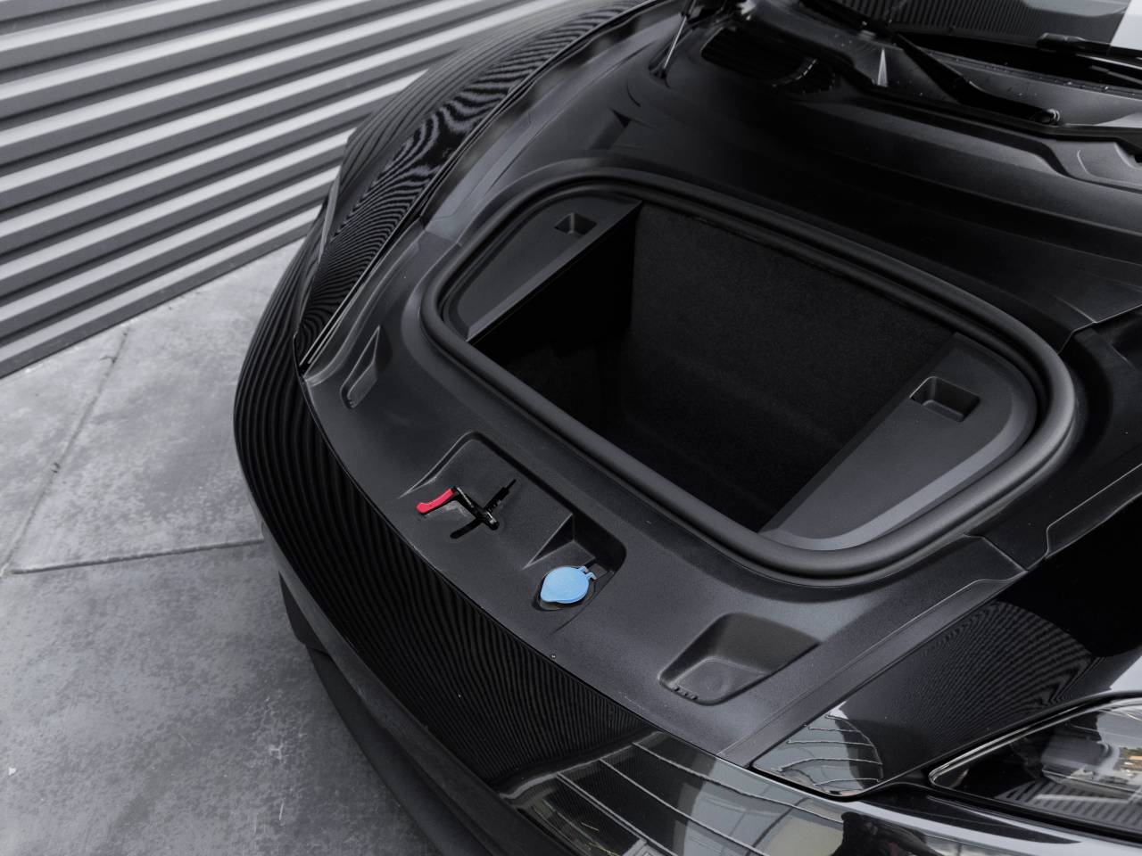 2025 Porsche Taycan Taycan