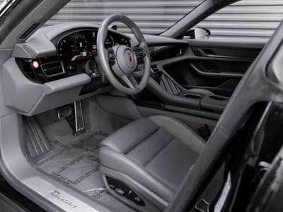 2025 Porsche Taycan Taycan