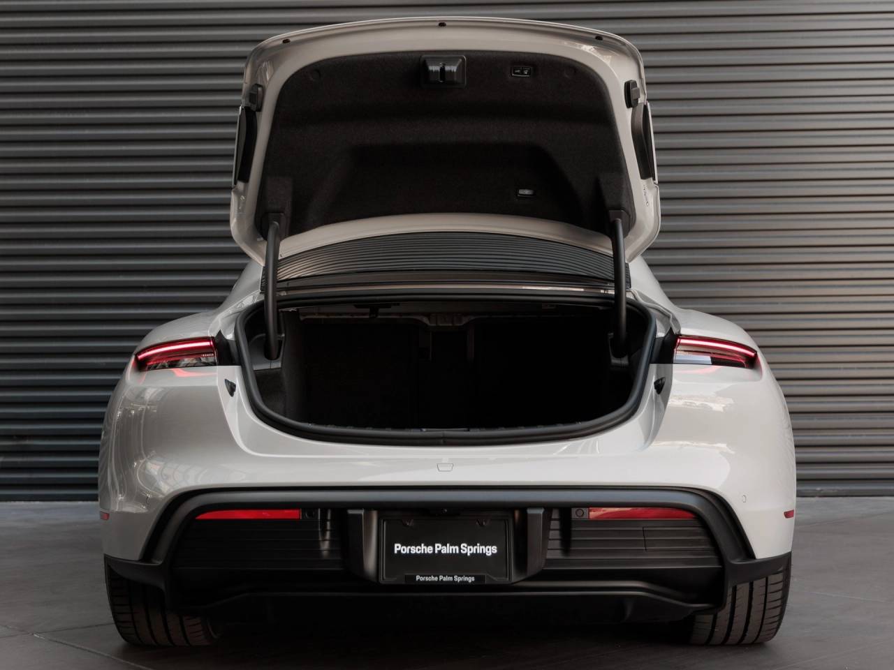 2025 Porsche Taycan 4