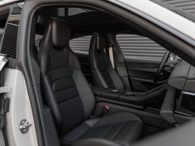 2025 Porsche Taycan 4