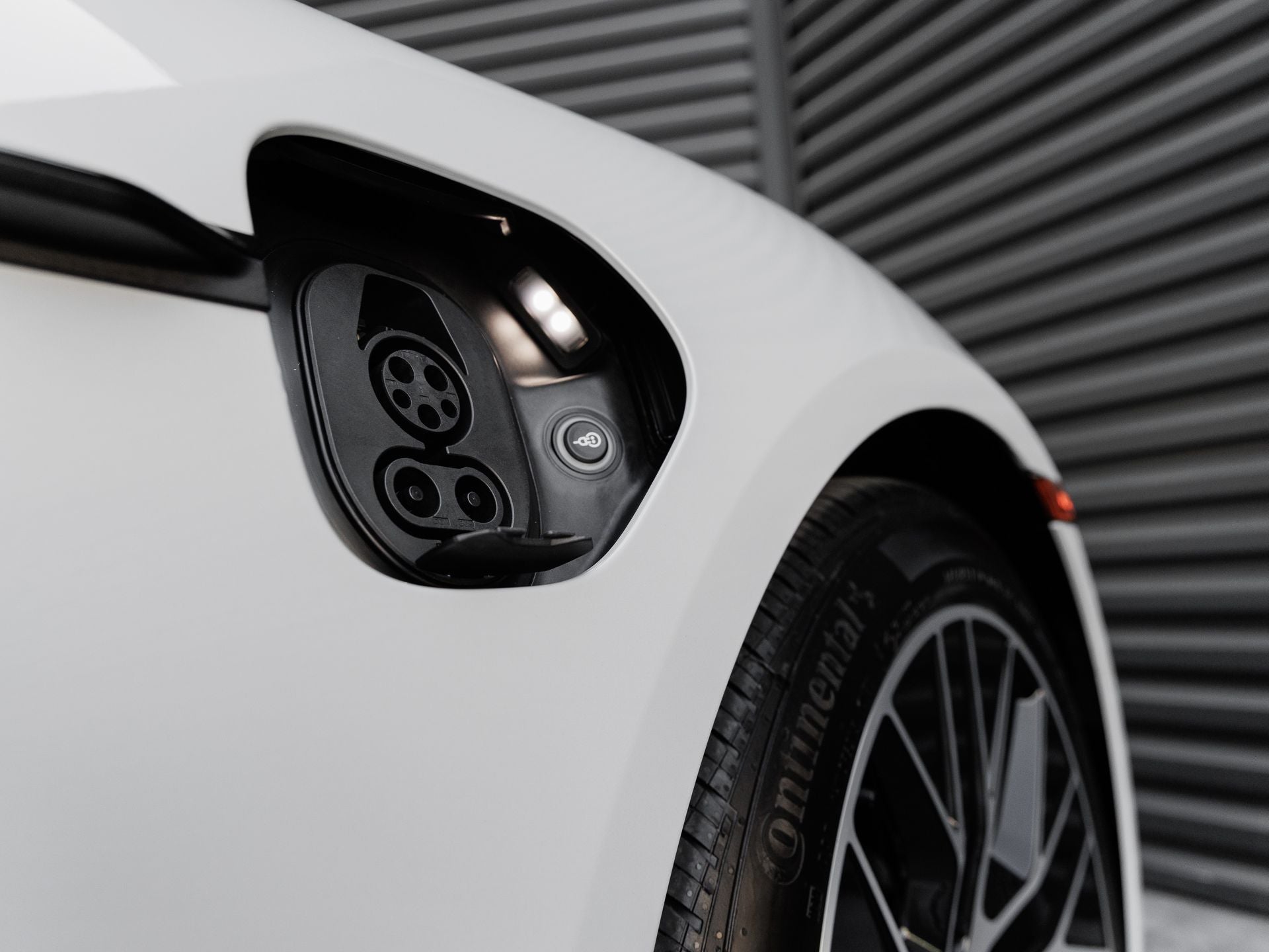 2026 Porsche Taycan Taycan 4