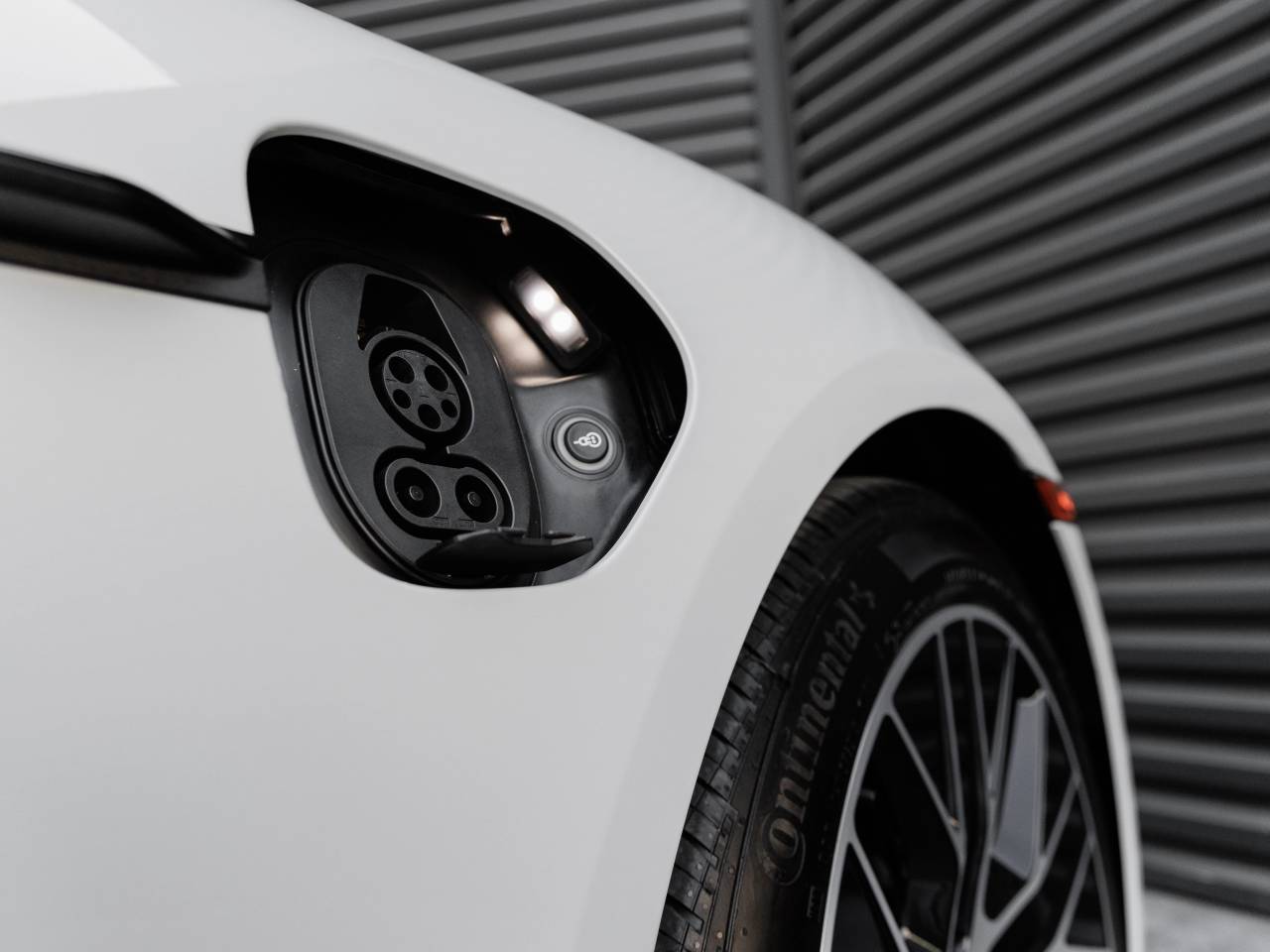 2026 Porsche Taycan Taycan 4