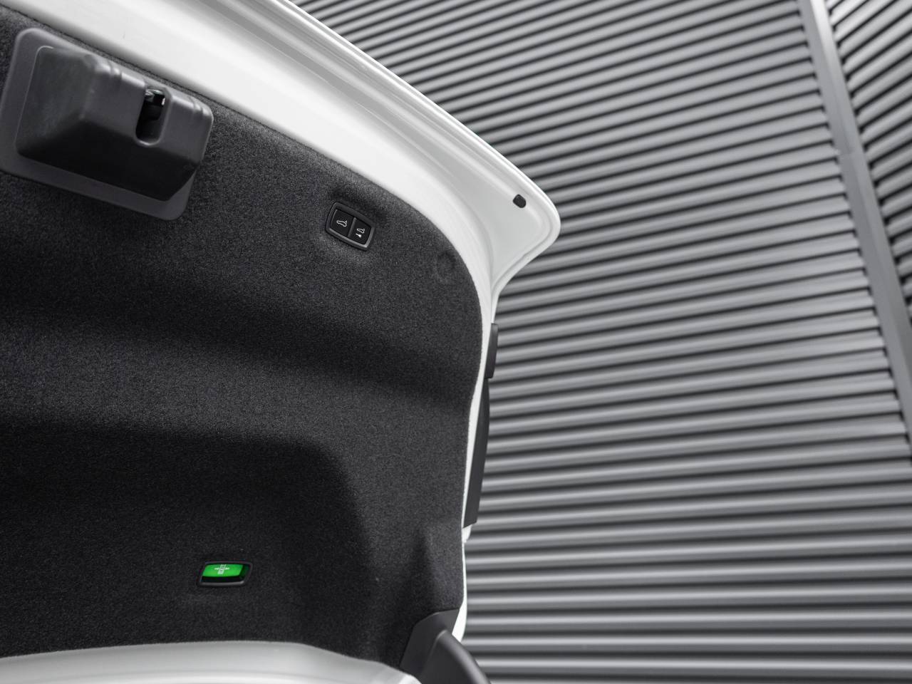 2026 Porsche Taycan Base