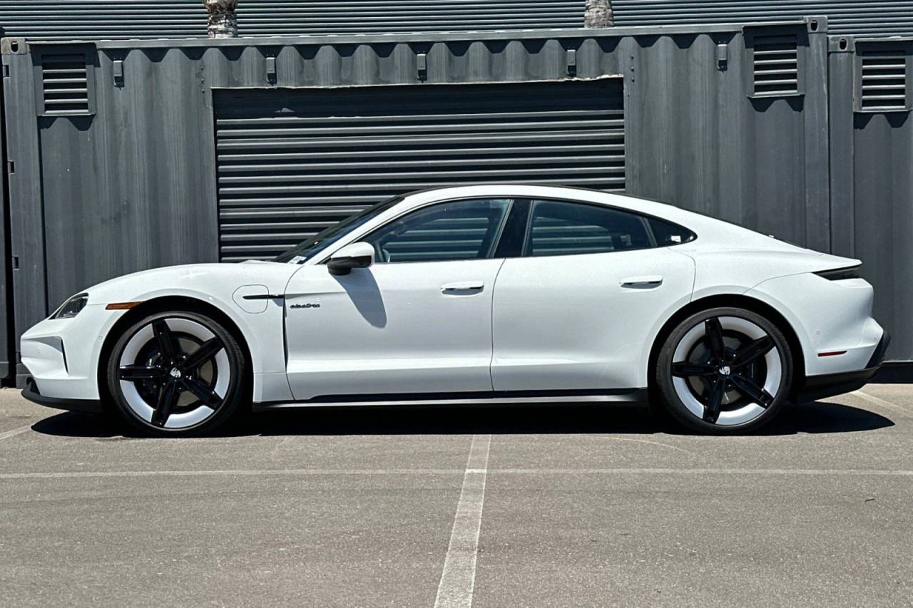 2026 Porsche Taycan Taycan 4