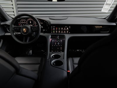 2025 Porsche Taycan Taycan